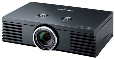 Máy chiếu Panasonic PT-AE4000EH