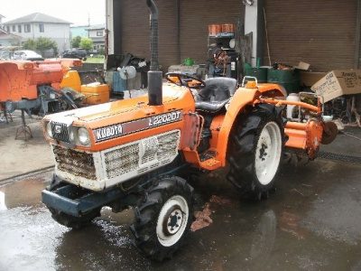 Máy cày KUBOTA L2202DT