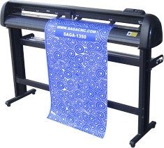 Máy cắt decal Saga 1350I