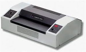 Máy ép plastic Lamiart 3205 A1