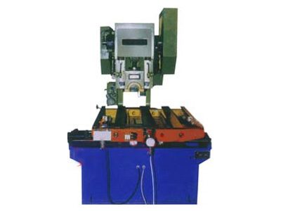 Máy đẩy lon thành hình 10AGS