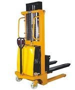 Xe nâng bán tự động BTD1520