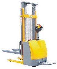 Xe nâng điện tự động CTQ1530