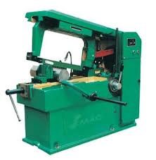Máy cưa cần G7025B