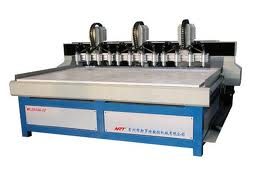 Máy CNC khắc chuyển động New Router ML2513A-1