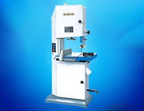 Máy cưa lọng MJ393