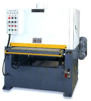 Máy chà nhám 9 tấc BKM-37DA