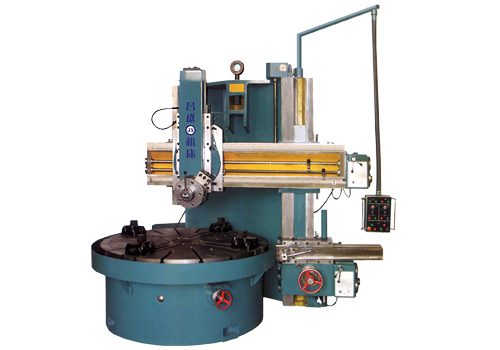 Máy tiện đứng một trụ C5112