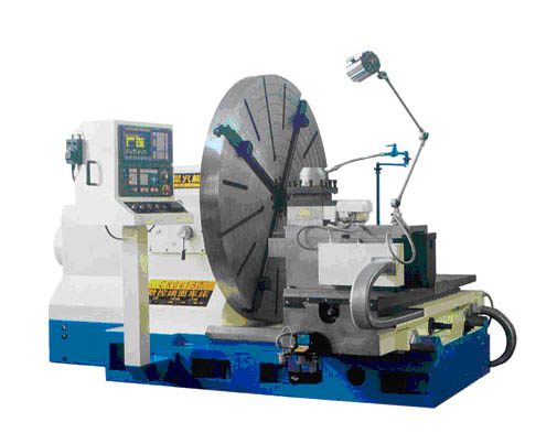 Máy tiện cụt C64250