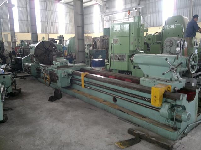 Máy tiện ngang công suất lớn 1M65