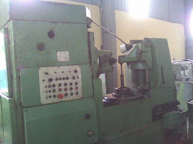 Máy phay lăn răng 53A80K
