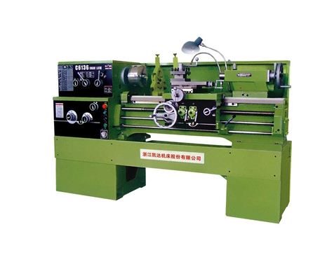 Máy tiện ren vít vạn năng C6240