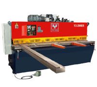 Máy cắt thủy lực NC YEH-CHIUN YCS-410130HM