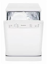 Máy rửa bát Ariston LKF61EX