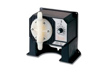 Máy bơm định lượng hóa chất Hanna BL15