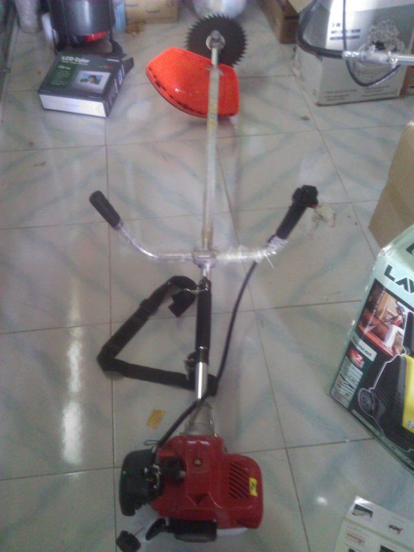Máy cắt cỏ Mollsen 5005