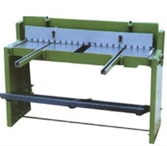 Máy cắt tôn đạp chân Q1-1,5X1320A