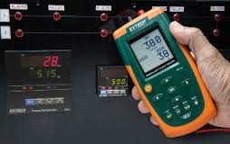Máy hiệu chuẩn đa năng Extech PRC30