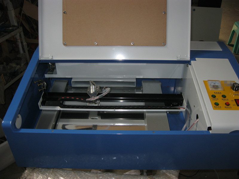 Máy cắt khắc Laser mini 3020