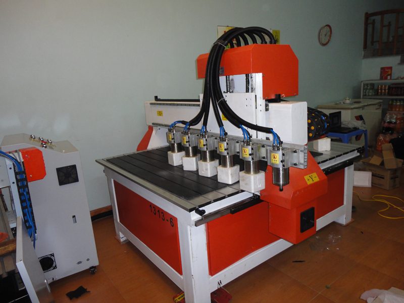 Máy CNC 1813-6