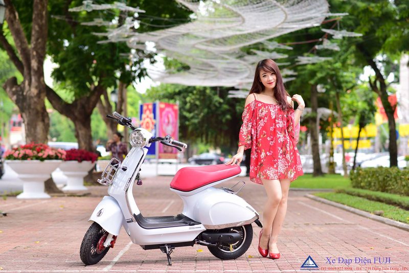Xe điện Milan II