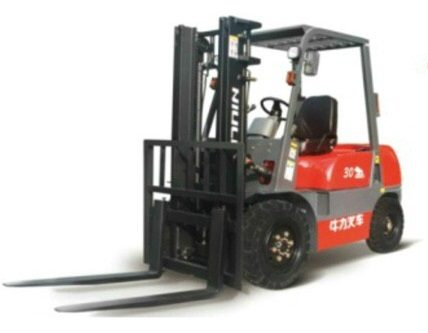 xe nâng dầu 3 tấn NIULI  CPCD30