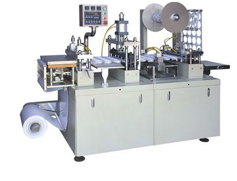 Máy làm nắp nhựa KW-420