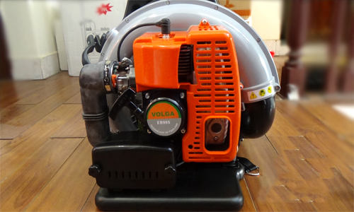 Máy thổi lá Volga EB 965