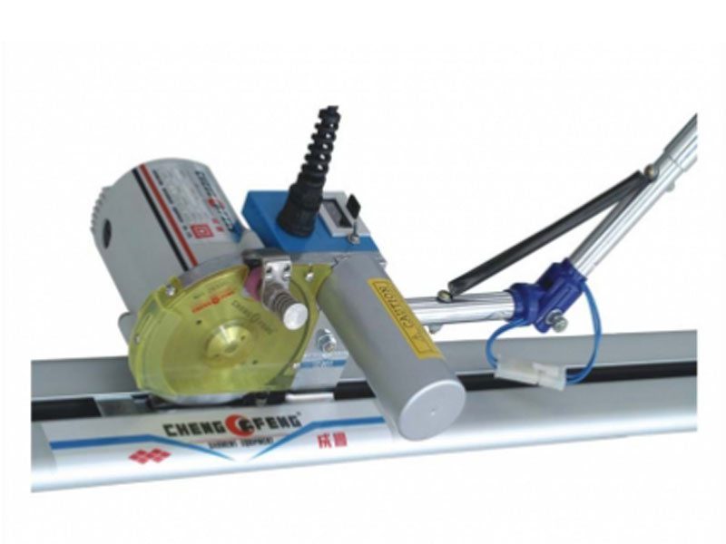 Máy cắt đầu bàn tay cầm dài CF-836