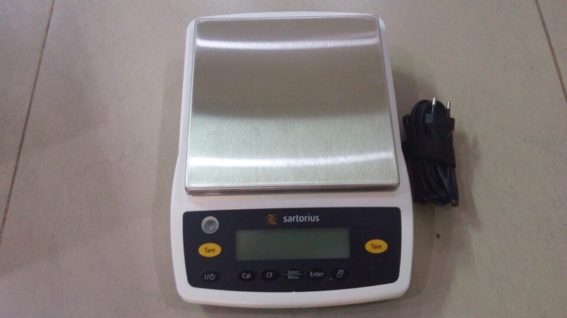 Cân điện tử Sartorius Entris 2201i-1S