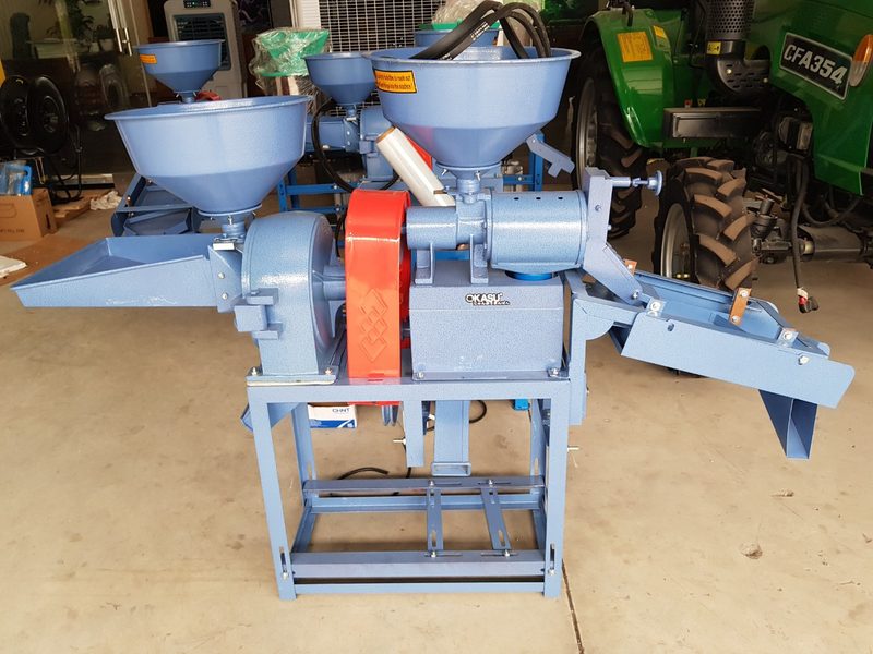 Máy xát gạo 2 tác dụng OKASU OKS-888