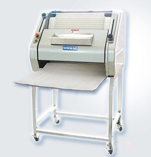 Máy cuộn bột SM-380B