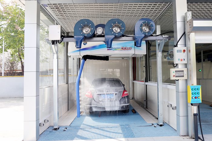 Máy rửa xe ô tô tự động Leisuwash S90