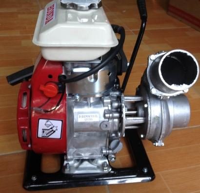 Máy bơm nước chạy xăng Honda F152