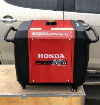 Máy phát điện Honda EU 38IS