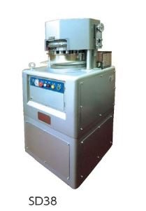 Máy chia bột FUJIMAK SD38