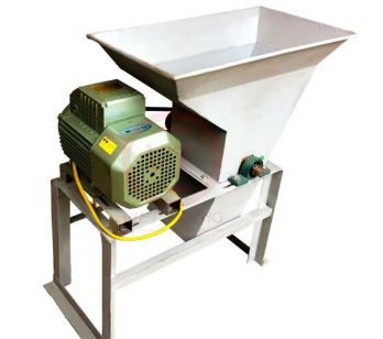 Máy nghiền tinh bột nghệ, sắn dây 2,2 kw