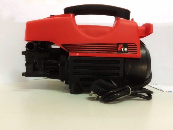 Máy rửa xe gia đình F09