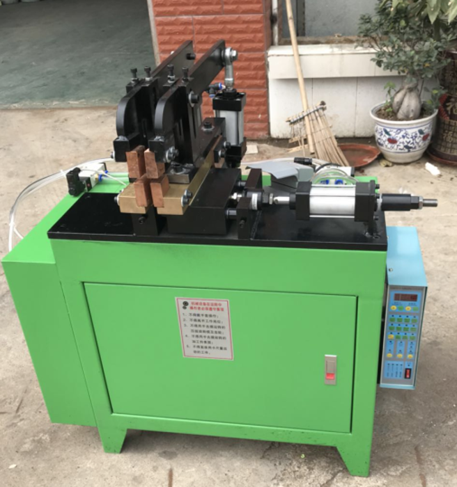 Máy hàn đấu đầu UN-40Q1