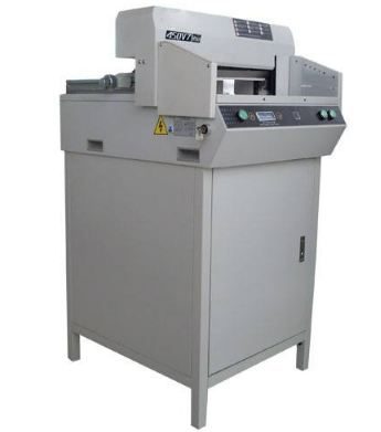 Máy cắt giấy Kolner KN450V7