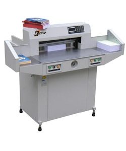 Máy xén giấy thủy lực Okasu KSR670V2