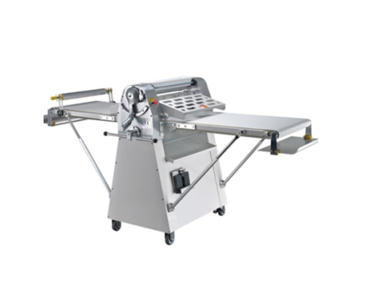 Máy cán bột TORNGYUEN 520BF