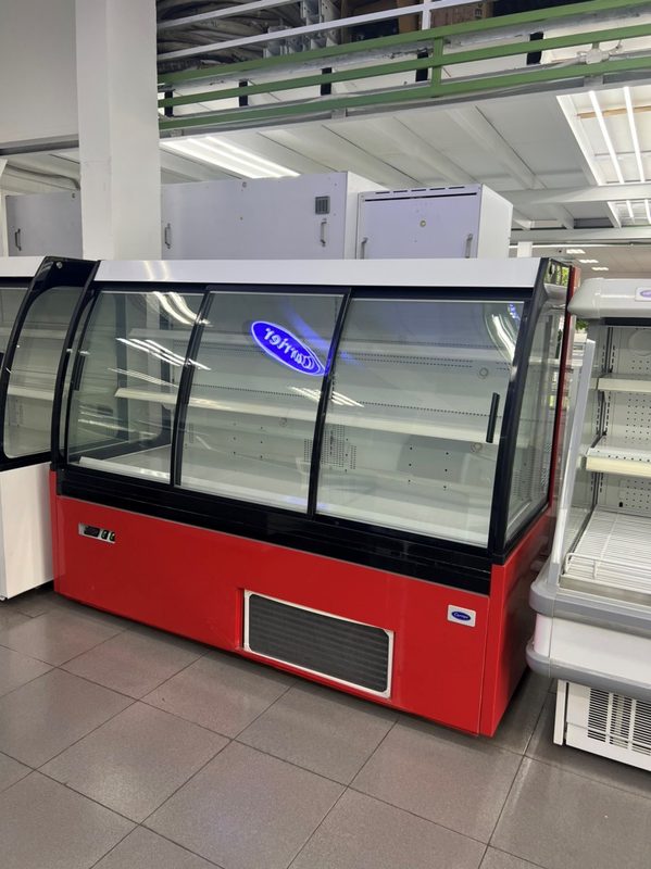 Tủ mát trưng bày thịt tươi Carrier AMADP 25156 (máy block trong)