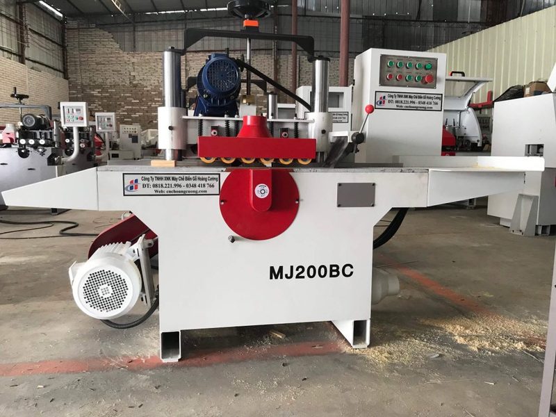 Máy Cưa Rong Nhiều Lưỡi Lưỡi Dưới MJ200BC