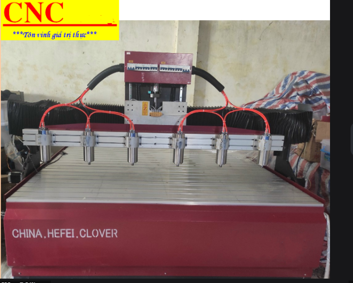 Máy Đục Vi Tính 2025 x 6 đầu 1,5Kw (Servo)