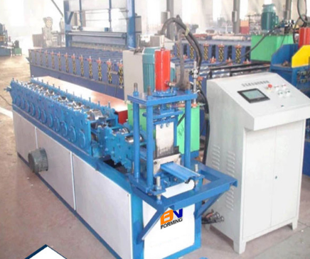 Máy cán định hình làm cửa cuốn BNF KXD300