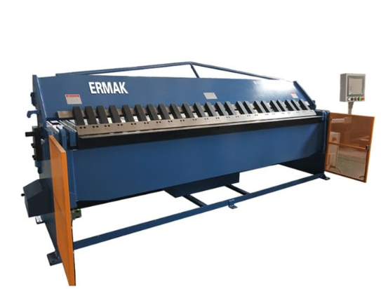 Máy gấp tôn thủy lực ERMAK CNC W67Y / K-5X3200	