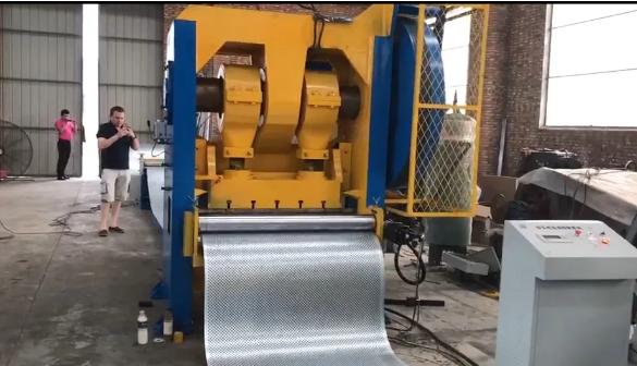 Máy dập tấm tốc độ cao ZT-1250CNC