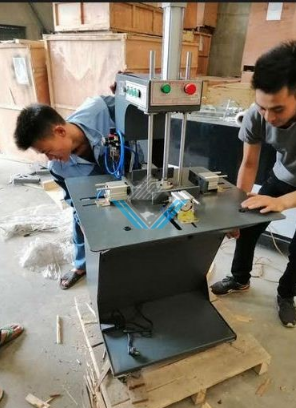 Máy Ép Bọt Hộp Cứng YP-500