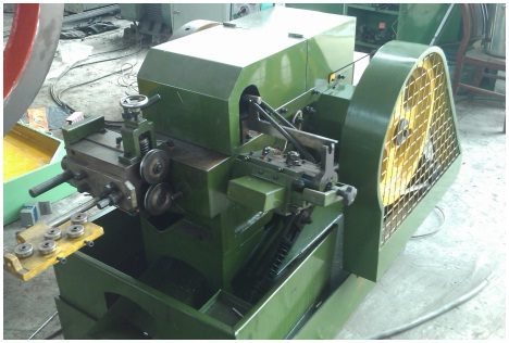 MÁY DẬP ĐẦU VÀ THÂN BU LÔNG TỰ ĐỘNG Z12-10